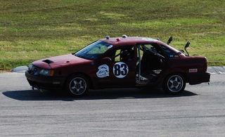 Illustration for article titled The Top 123 Lemons Of The 24 Hours Of LeMons Texas Fall 2009